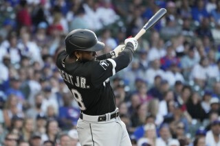 Half white sox half cubs jersey store